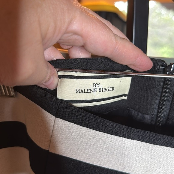 Spring Day Out By Malene Birger Kalotia Black White Striped Skirt Size 4 (FR 36) - Picture 2 of 8